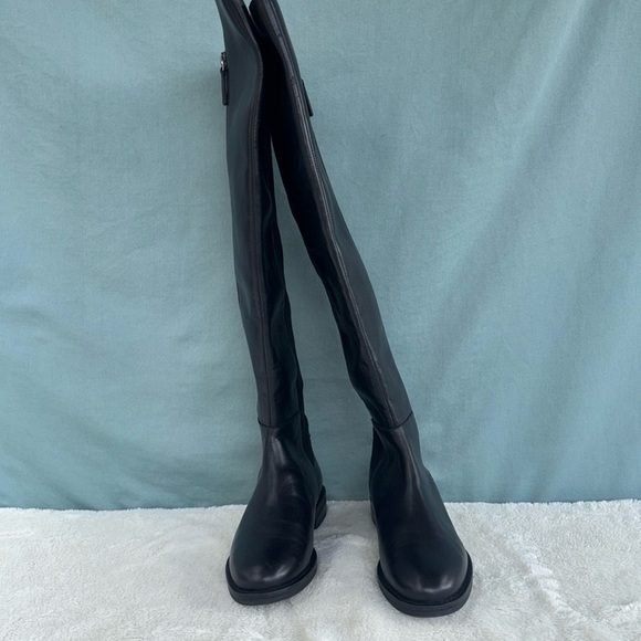 NWOT Cole Haan CHASE Black Leather Side Zip Knee High Riding Boots, Size 6.5 - Picture 1 of 7